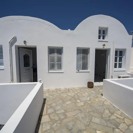 Ianthe & 4* Oia (Santorini)