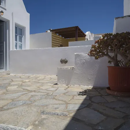 Aparthotel Ianthe & Oia (Santorini)