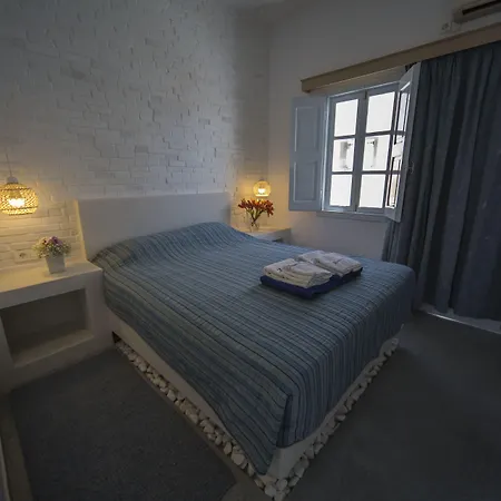 Ianthe & Aparthotel Ia