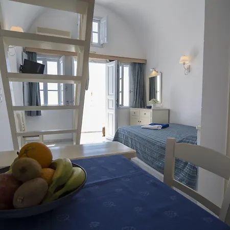 Ianthe & Aparthotel Ia