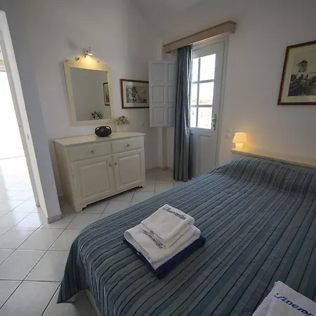 Ianthe & Apartmanhotel