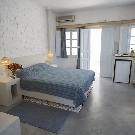 Ianthe & Apartmanhotel Ía