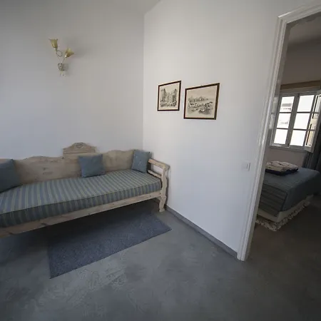 Ianthe & Apartmanhotel