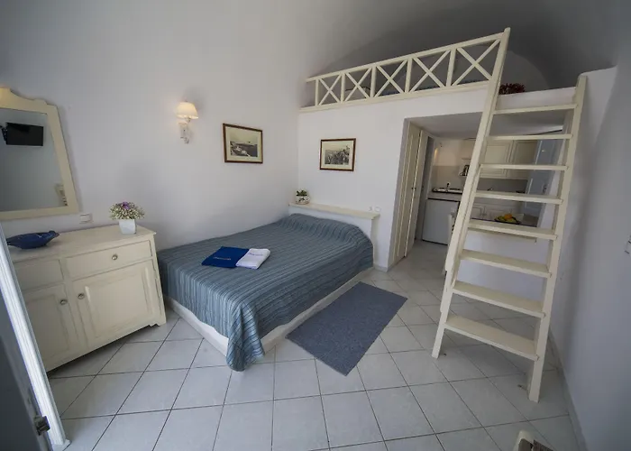 Ianthe & Appart hôtel Oia (Santorini)