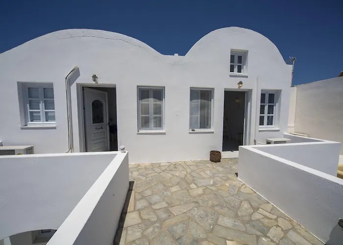 イアンティ アパートメンツ＆ヴィラ 4* イア