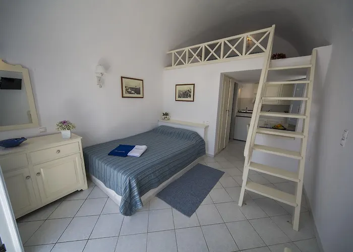 Ianthe & Appart hôtel Oia (Santorini)