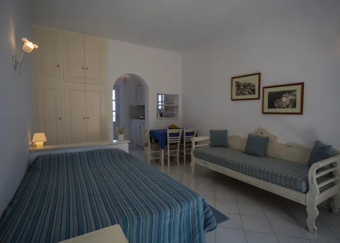 Ianthe & Appart hôtel Oia (Santorini)