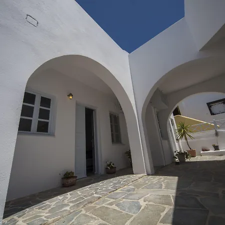 شقة فندقية وشقق أيانثي 4*