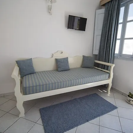 Aparthotel Ianthe &