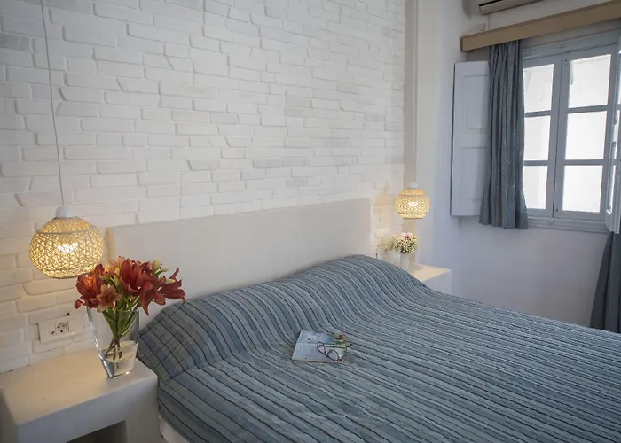 وشقق أيانثي