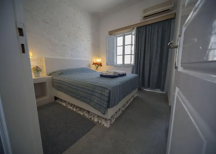 Апарт-отель Ianthe & Ия