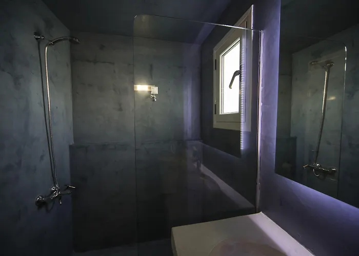 Апарт-отель Ianthe & Ия