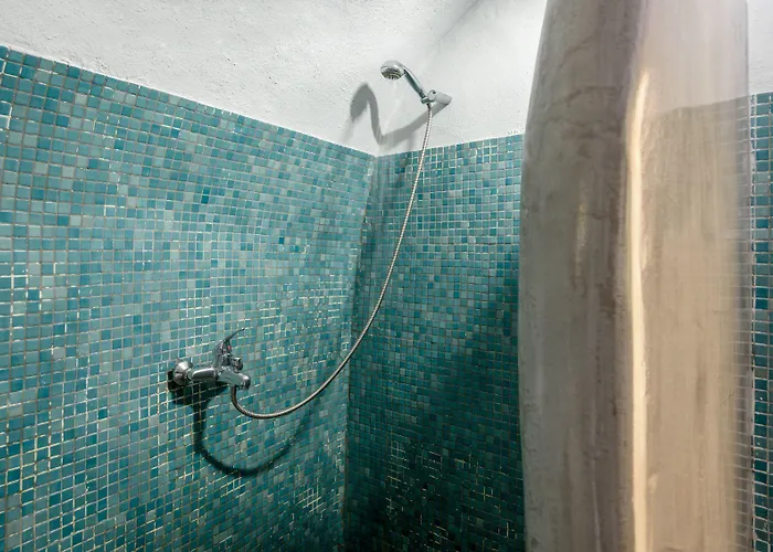 Ianthe & Апарт-отель Ия