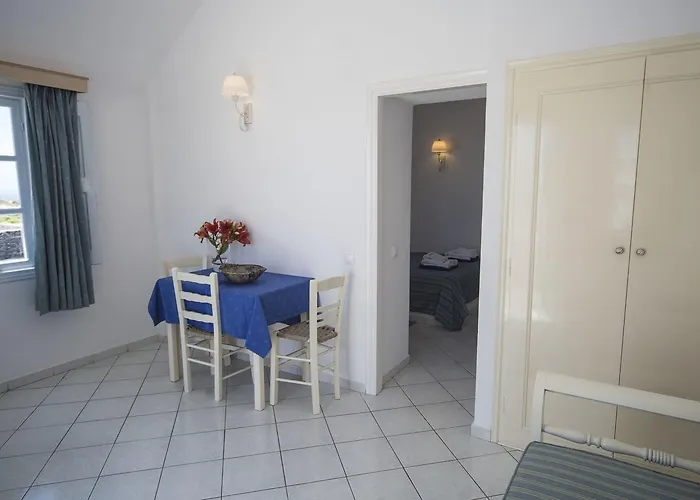 Ianthe & Апарт-отель